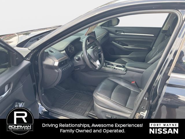 Used 2022 Nissan Altima 2.5 SL FWD image 12