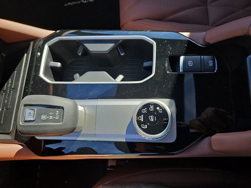 New 2026 Mitsubishi Outlander SEL image 29