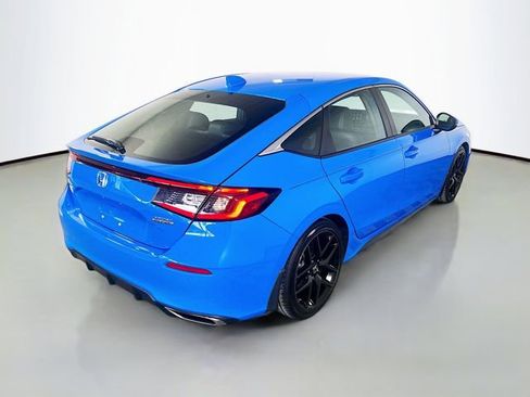 Used 2024 Honda Civic Sport Touring image 8