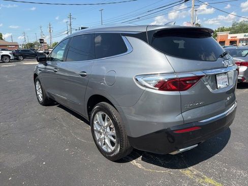 Used 2023 Buick Enclave Essence w/ Experience Buick Package AWD/4WD image 4