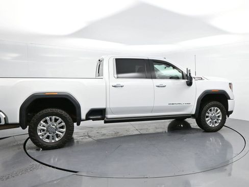 Used 2022 GMC Sierra 2500 Denali w/ Denali Ultimate Package AWD/4WD image 8