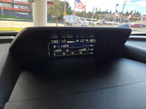 Used 2024 Subaru Forester Limited image 15