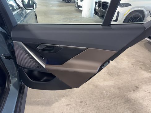 Certified 2025 BMW 530i 530i image 11