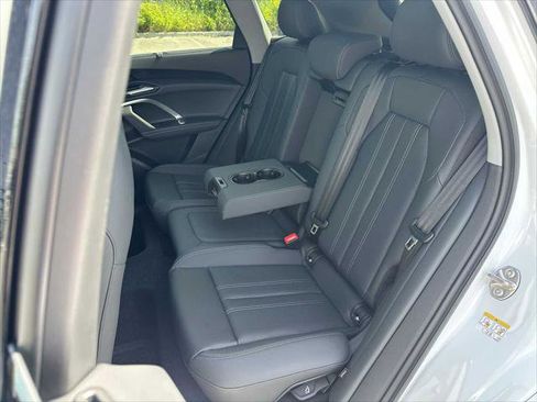New 2025 Audi Q5 Premium Plus image 18