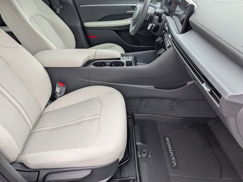 New 2026 Hyundai Sonata SEL FWD image 27