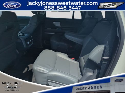 New 2027 Ford Expedition Max Active RWD image 13