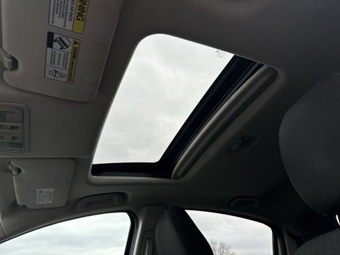 Used 2017 Honda HR-V EX image 20