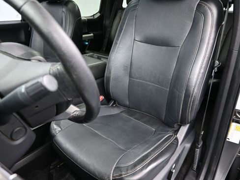 Used 2016 Ford F150 Lariat w/ Equipment Group 502A Luxury image 13