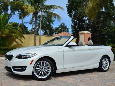 Used 2016 BMW 228i Convertible image 19