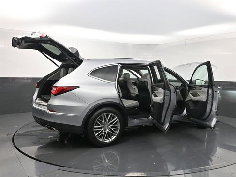 Used 2023 Acura MDX SH-AWD w/ Advance Package image 43