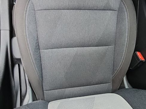 Used 2024 Chevrolet Trax LS FWD image 17