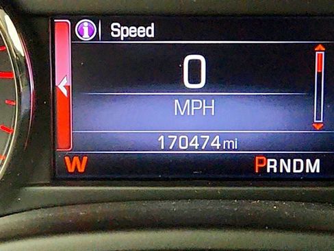 Used 2016 GMC Yukon XL SLT w/ Open Road Package AWD/4WD image 16