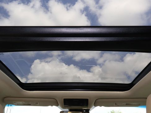 Used 2018 Lexus RX 350 FWD w/ Premium Package image 12