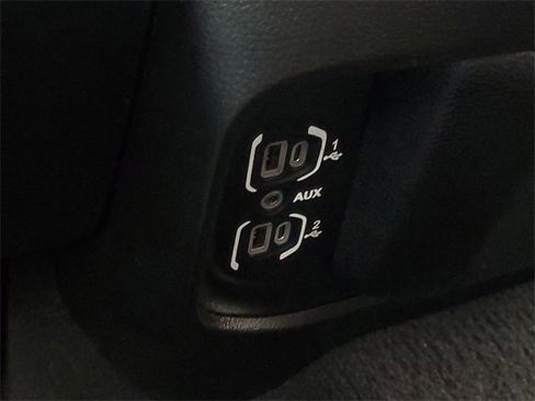 Used 2019 RAM 2500 Big Horn image 25