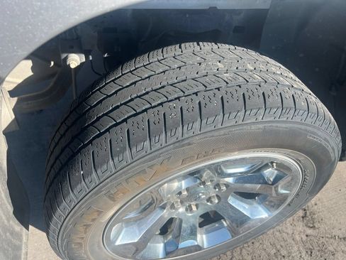 Used 2022 RAM 1500 Big Horn AWD/4WD image 11