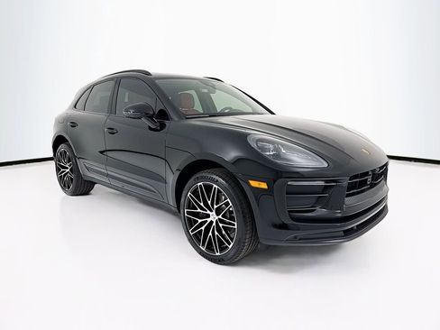 New 2026 Porsche Macan image 7