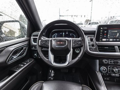 Used 2023 GMC Yukon XL SLT image 20