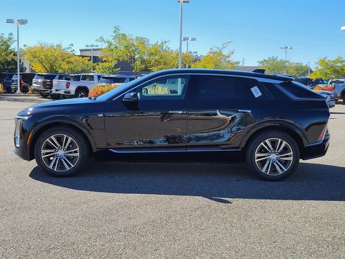 New 2026 Cadillac Lyriq Luxury image 39