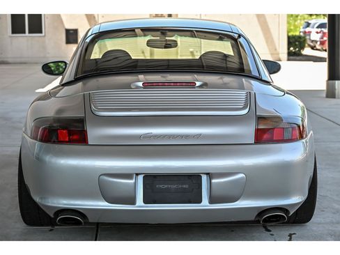 Used 2002 Porsche 911 Cabriolet image 7