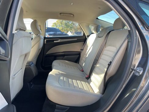 Used 2018 Ford Fusion S image 38