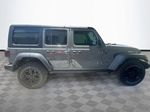 Used 2023 Jeep Wrangler Unlimited w/ Cold Weather Group AWD/4WD image 5