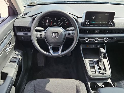 Used 2024 Honda CR-V LX image 11