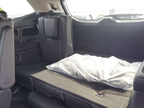 New 2026 Subaru Ascent Limited Bronze AWD/4WD image 8