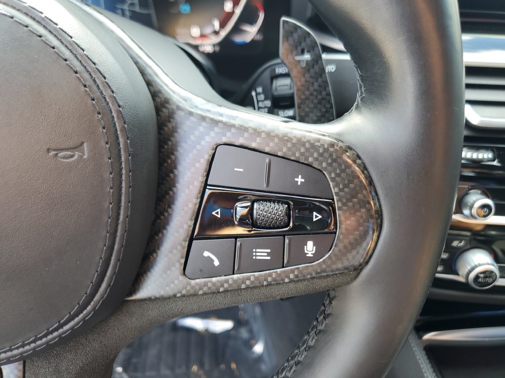 Used 2020 BMW M550i xDrive w/ Dynamic Handling Package AWD/4WD image 23