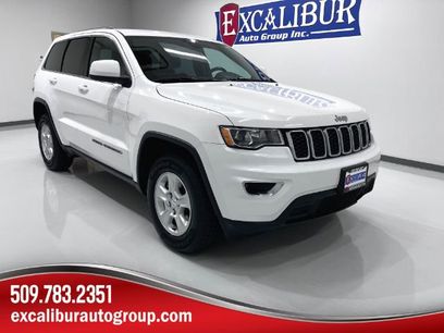 Used 2017 Jeep Grand Cherokee Laredo