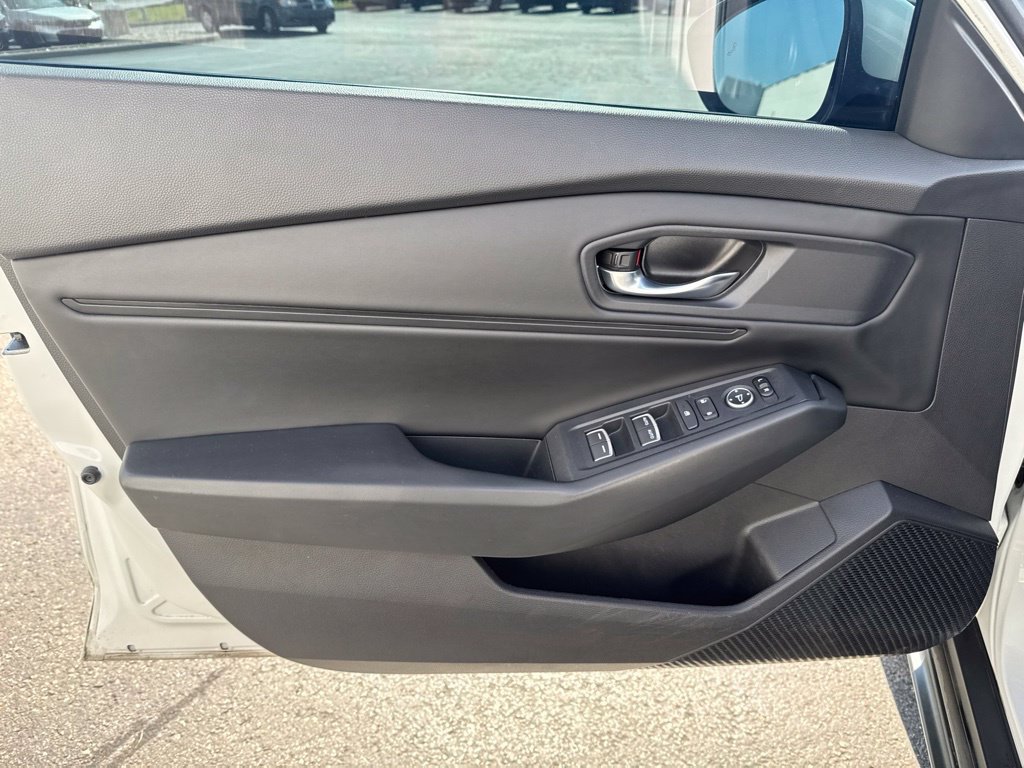 Certified 2024 Honda Accord EX image 29