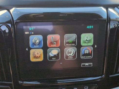 Certified 2019 Chevrolet Traverse LT image 13