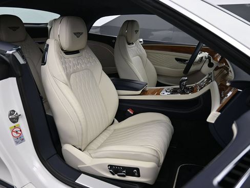 Used 2026 Bentley Continental GTC AWD/4WD image 28