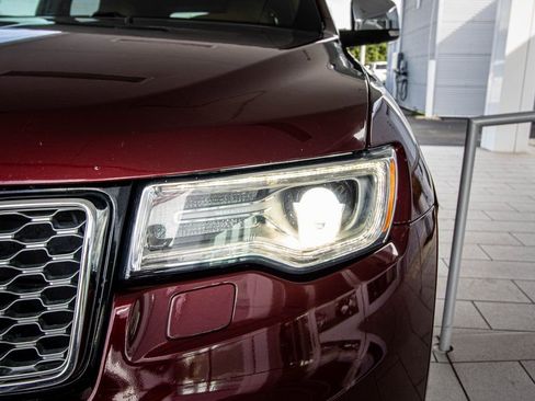 Used 2017 Jeep Grand Cherokee Summit w/ Trailer Tow Group IV image 9