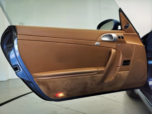 Used 2007 Porsche 911 Carrera RWD image 15
