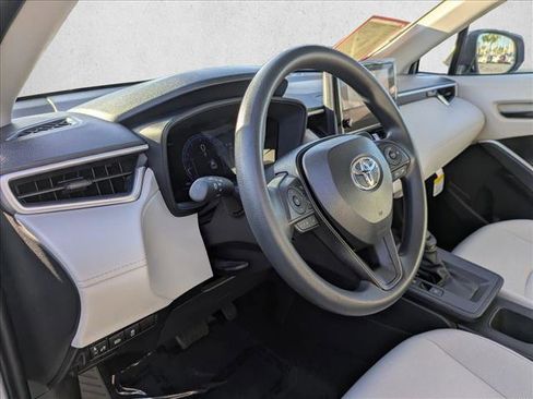 Certified 2026 Toyota Corolla Cross L image 10