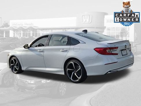Used 2022 Honda Accord Sport image 3
