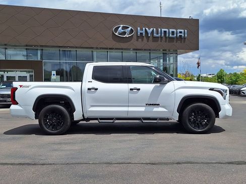 Used 2023 Toyota Tundra SR5 RWD image 2