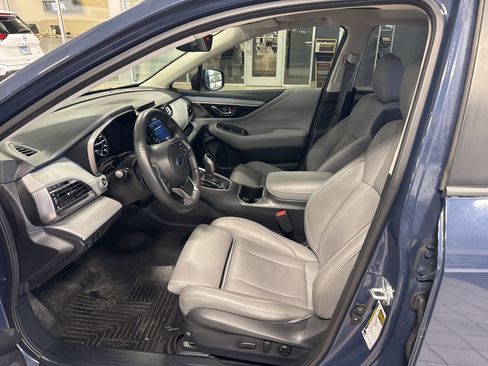 Used 2025 Subaru Legacy Limited image 2