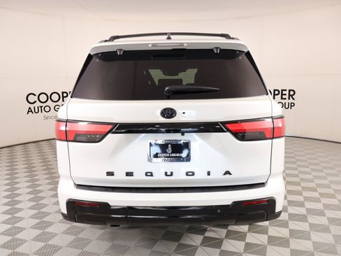 Used 2024 Toyota Sequoia Platinum AWD/4WD image 23