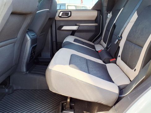 Certified 2023 Ford Bronco Wildtrak AWD/4WD image 17