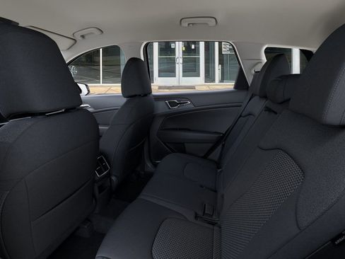 New 2026 Kia Sportage LX image 18