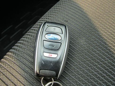 Used 2022 Subaru Legacy Premium AWD/4WD image 24