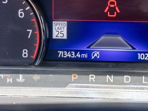 Used 2021 Ford Explorer Limited w/ Equipment Group 301A image 23