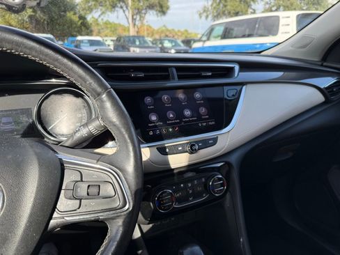 Used 2021 Buick Encore GX Essence image 19