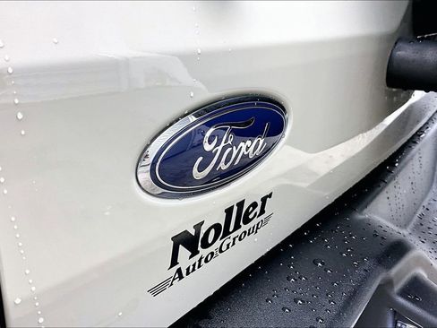 New 2025 Ford Bronco 2-Door AWD/4WD image 9