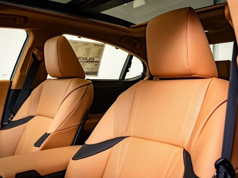 New 2025 Lexus ES 350 Ultra Luxury image 20
