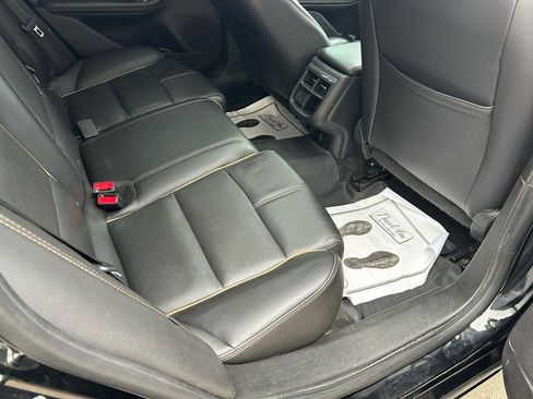 Used 2015 Chevrolet Impala LTZ FWD image 11