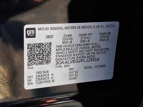 Used 2023 GMC Terrain SLT w/ Infotainment Package II AWD/4WD image 29