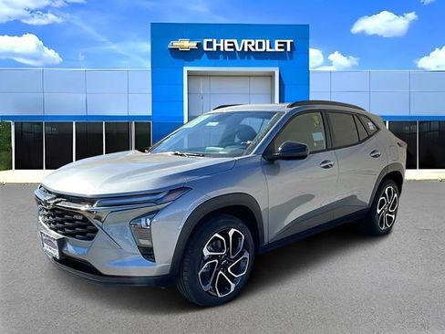 New 2026 Chevrolet Trax RS w/ Sunroof Package image 7