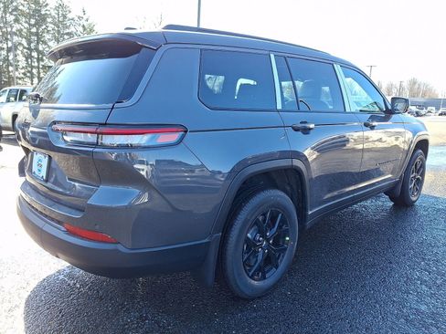 New 2026 Jeep Grand Cherokee L 4WD image 3